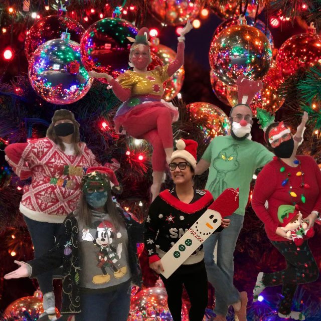 Day 5! Merry and BRIGHT! 🎄🌟 #DMSJoyKats <a href="/DanielsonMiddle/">Danielson Middle School</a>