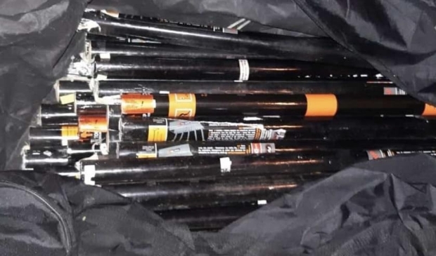 Politie stuit op vuurwerk en hennepkwekerij - ..