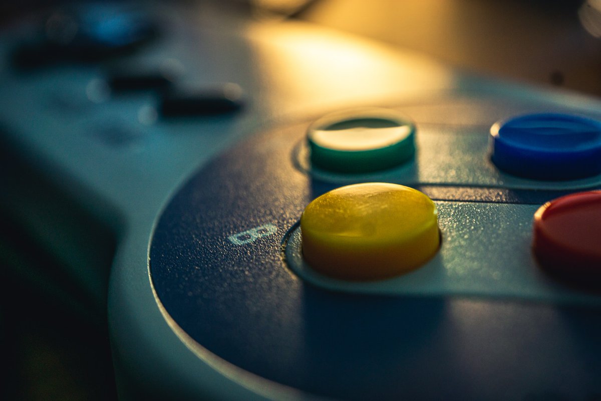 nachoben's tweet image. #PlayStation5 &amp;amp; Xbox Series sind derzeit in aller Munde. Wir sind auf den Hype-Train aufgesprungen &amp;amp; haben überlegt, wie man sich den menschlichen Spielenthusiasmus im digitalen #Marketing zu nutzen machen kann – Stichwort: #Gamification.

Gamechanger: bit.ly/3p0RgcQ