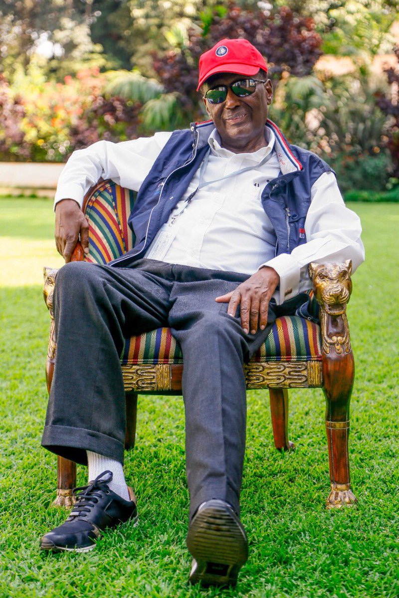 CapitalFMKenya's tweet photo. Congratulations Dr. @CKirubi on the First Class: Chief of the Order of the Burning Spear (CBS) commendation from His Excellency President Uhuru Kenyatta. 

Thank you for continuously inspiring and empowering us as our Chairman and mentor. https://t.co/Dbf4WpR4RR
