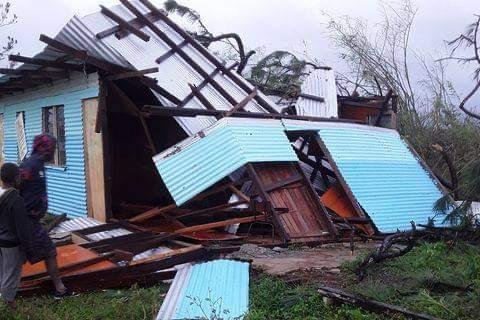 GlobalCyclones's tweet photo. * #FIJI: #CycloneYasa
- #Yasa #TropicalCycloneYasa #TCYasa #YasaCyclone #SolomonIslands #Tuvalu #Suva #PortVila #YasawaIslands #Yasawa #VitiLevu #VanuaLevu`#Vanuatu
-BLOG/MAPS/SATELLITE:
https://t.co/1KKw71yRsp https://t.co/QzRM7Qk4Uv