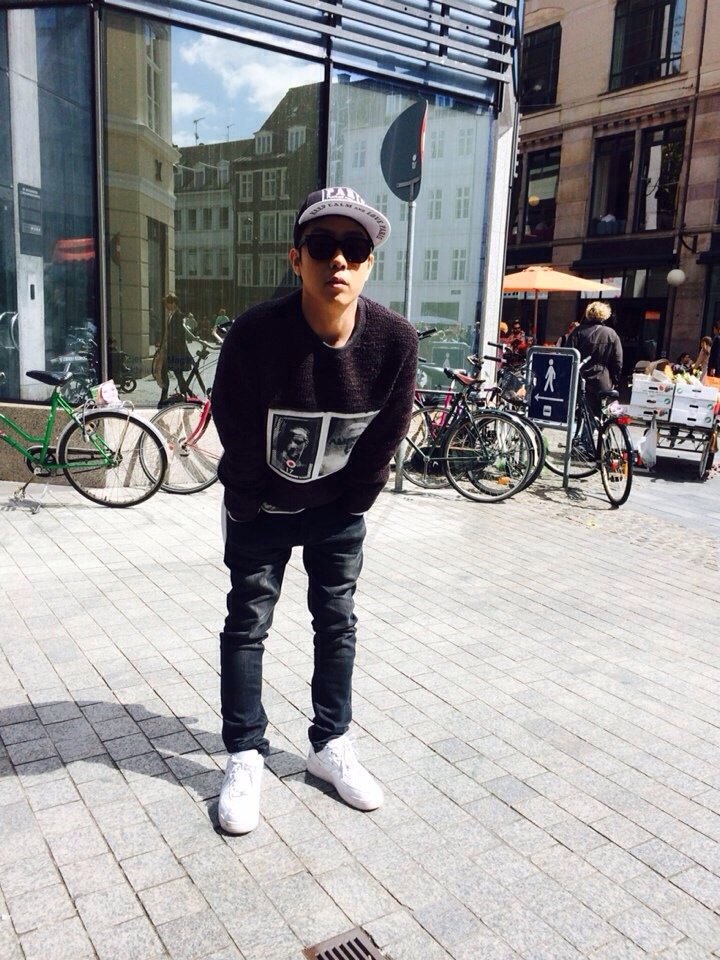 what eun jiwon looks like in real life; a thread