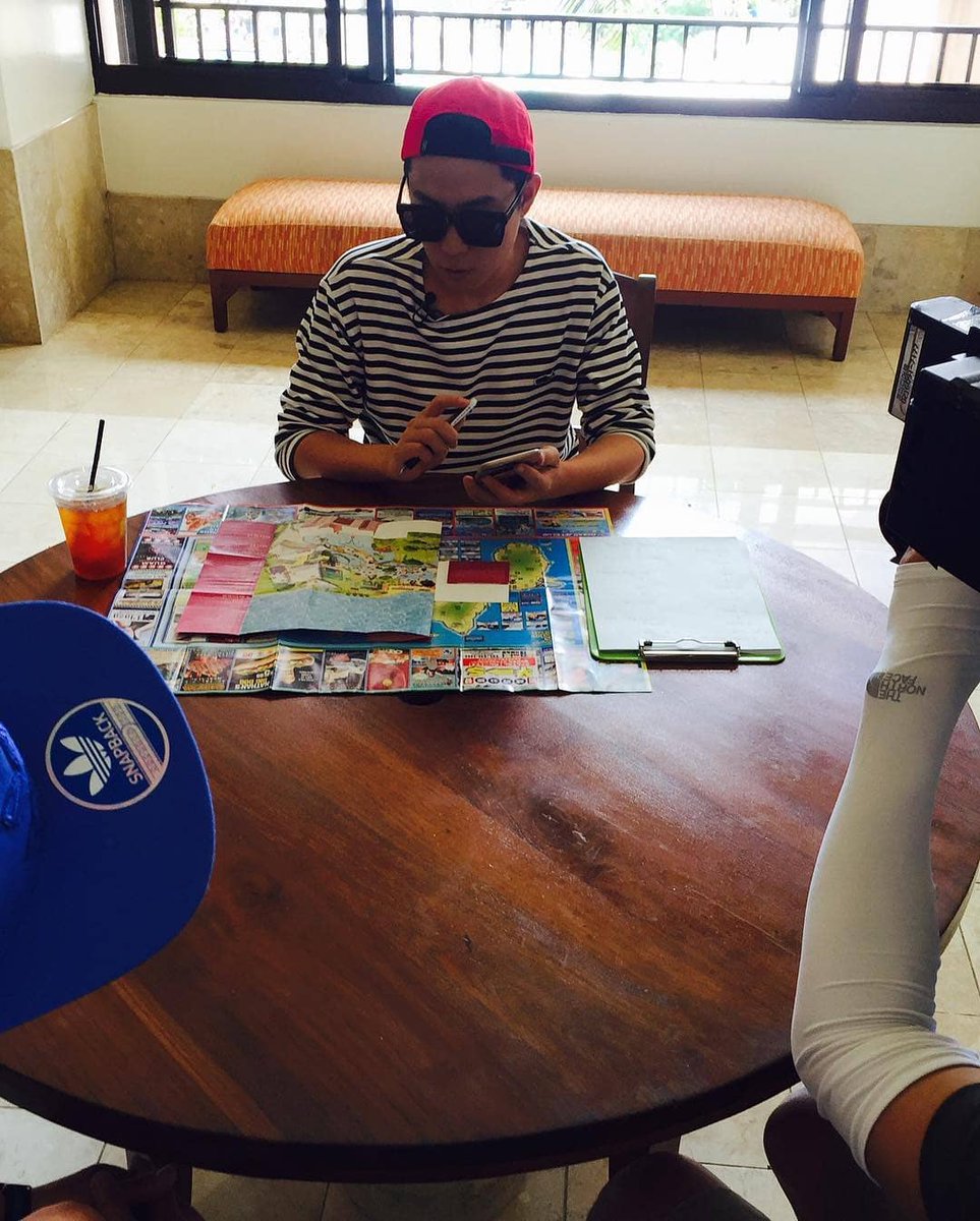 what eun jiwon looks like in real life; a thread