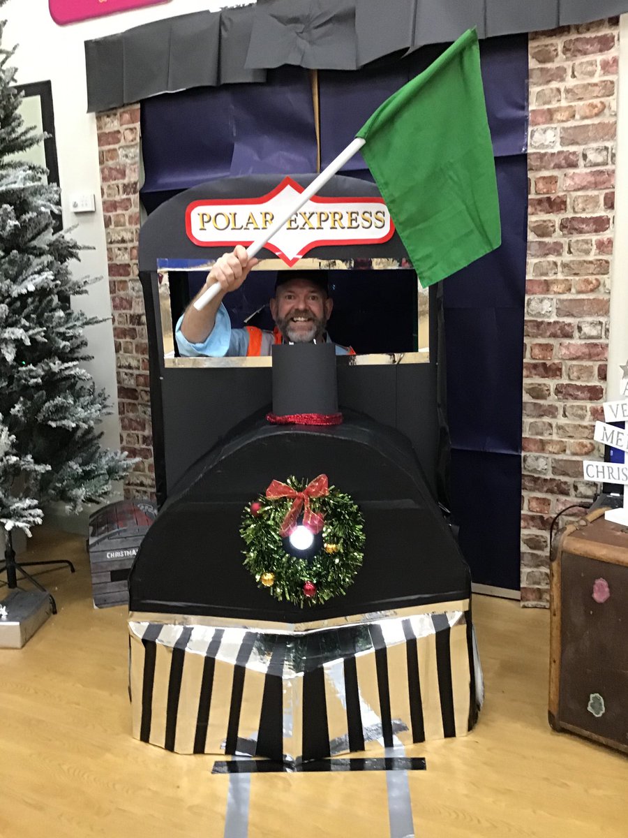 Finally, I have fulfilled a boyhood dream! Today I drove a locomotive and it was the polar express! Great day at school and a wonderful way to end the term and begin Christmas ⁦<a href="/PolarExpressUK/">The Polar Express™</a>⁩ #istillbelieve #PolarExpress #train