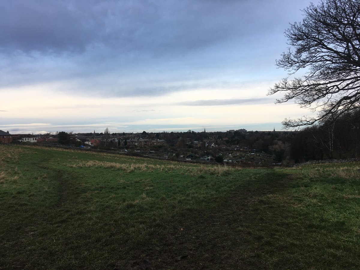 FloatTrust's tweet image. A beautiful morning in Edinburgh today! Remember you can still apply to Float Trust for grants over the Christmas period. We welcome applications for food and fuel if people are left short. #Edinburgh