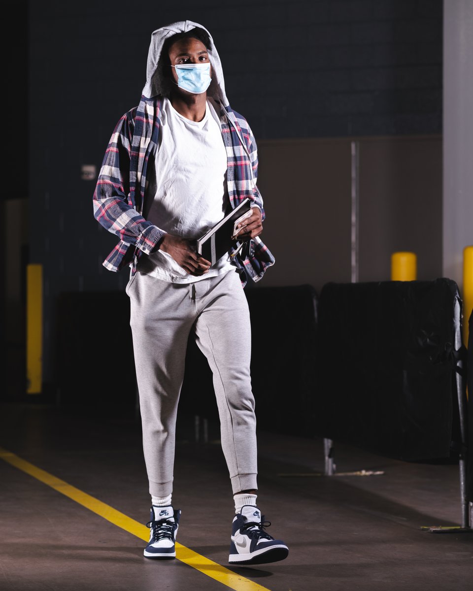 nbaoutfits_'s tweet photo. https://t.co/arC9sYCIxn