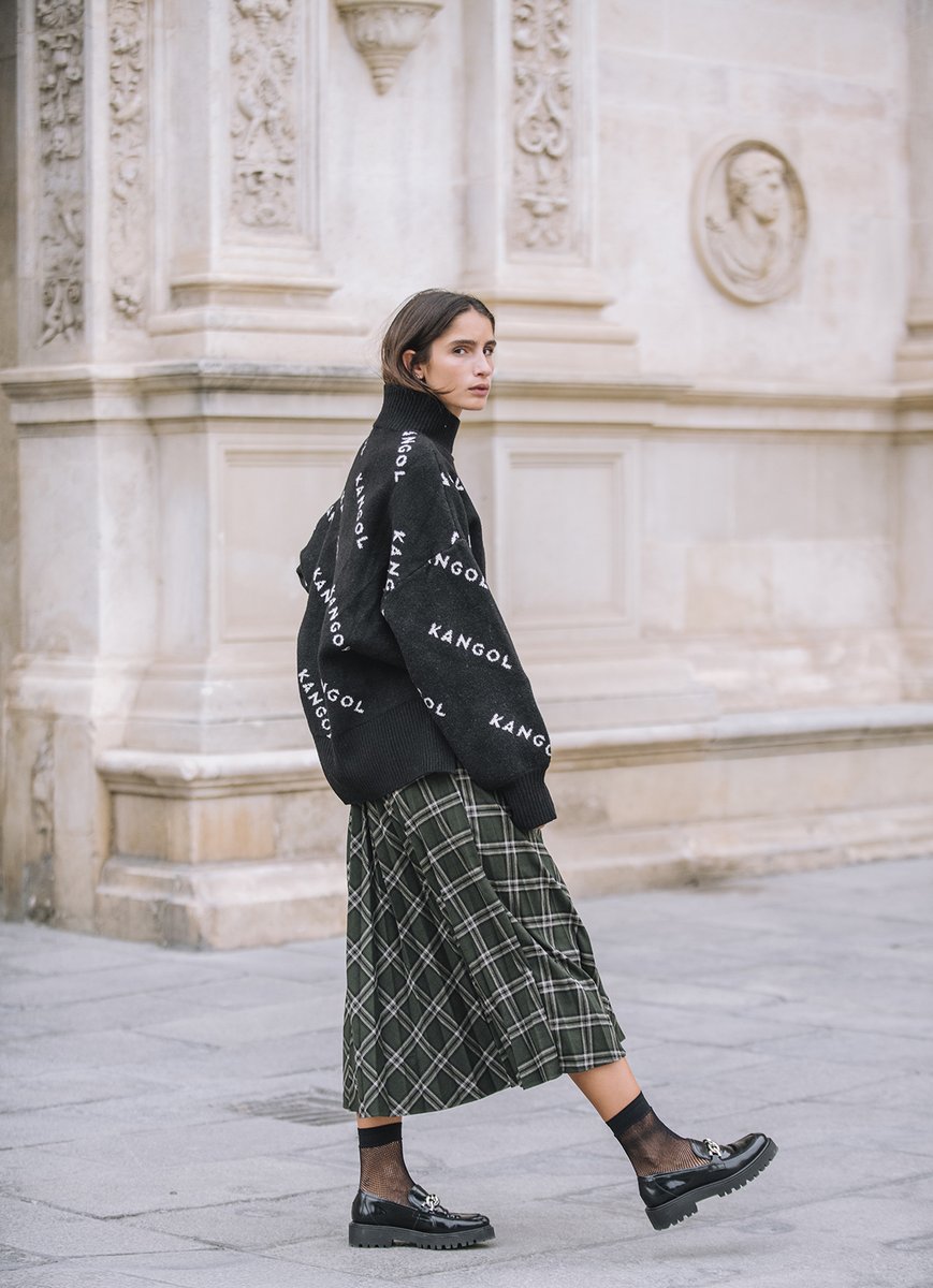 Nos encantan las faldas midi todo el año pero con jersey oversize son ♥️ ⁠
⁠
Conjúntalas con nuestros mocasines más cañeros, Astrid, y tus calcetines favoritos. ¡Diviértete con las combinaciones! ⭐

bryanstepwise.com