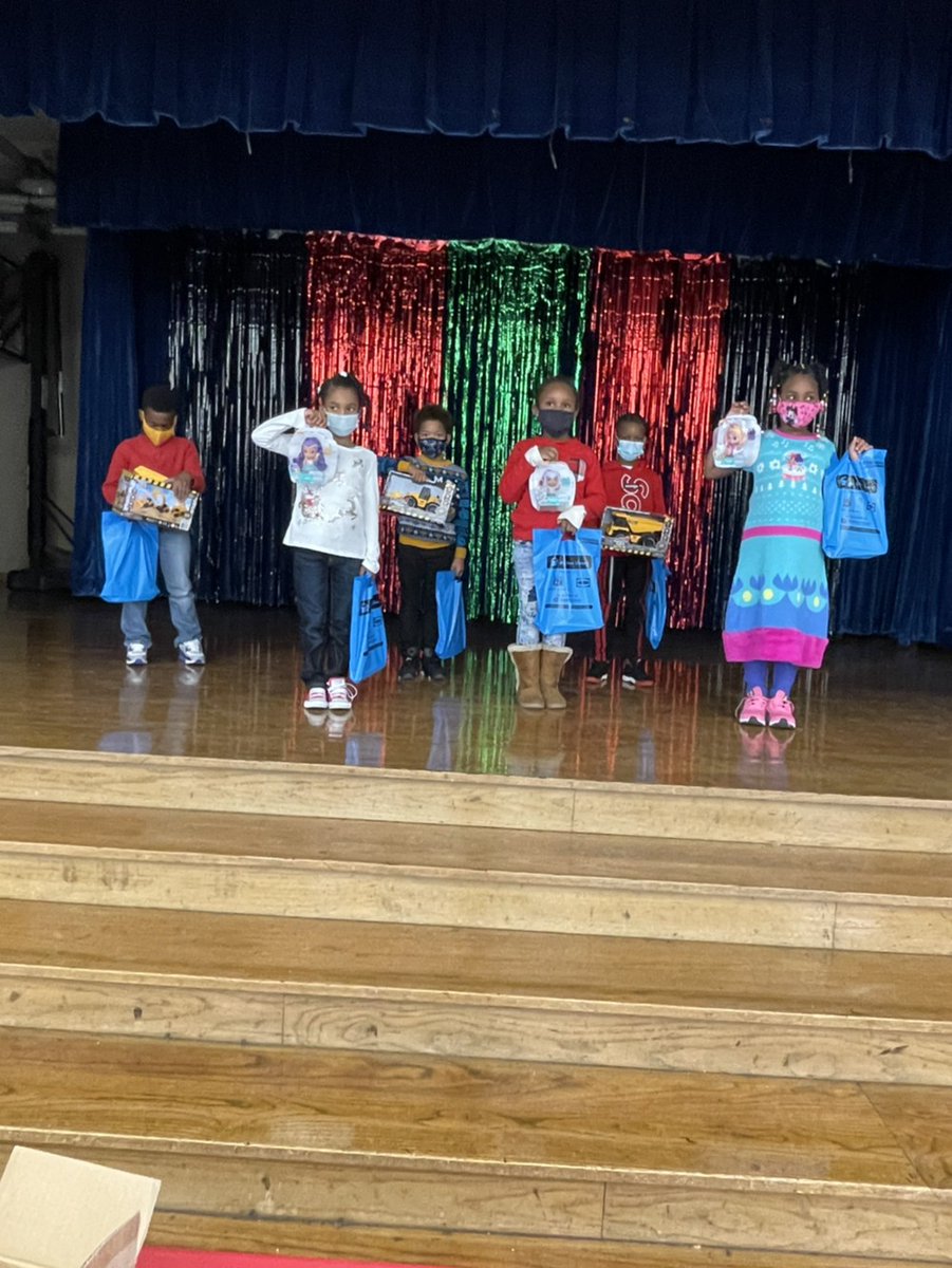 Robin Rayford ✏️🍎 tweet media