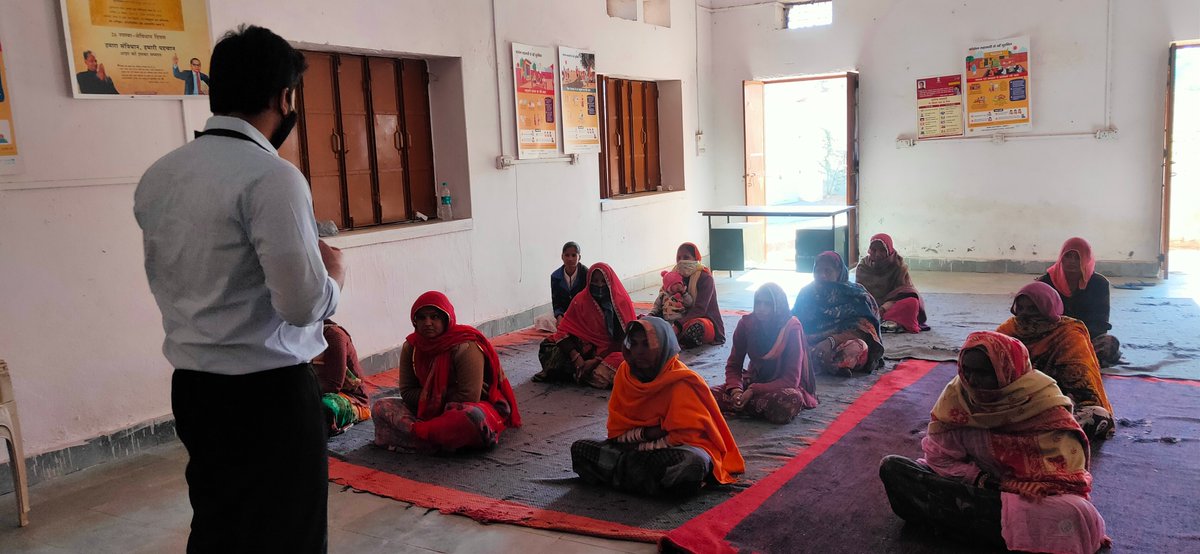 paliwal_bhavana's tweet photo. Today team #JaaduGinniKa conducted session with SHG Group At Kundwa Clustar Block Deogarh
@rsprasad @dintya15 @KumariDiya @LLF_IN @JaaduGinniKa @vodafoneIN_Fdtn
#financialliteracy #SamVaadapp #rajasthanLivelihoodsMission #bhavanapaliwal #digitalrajsamand https://t.co/PLjCPop70l