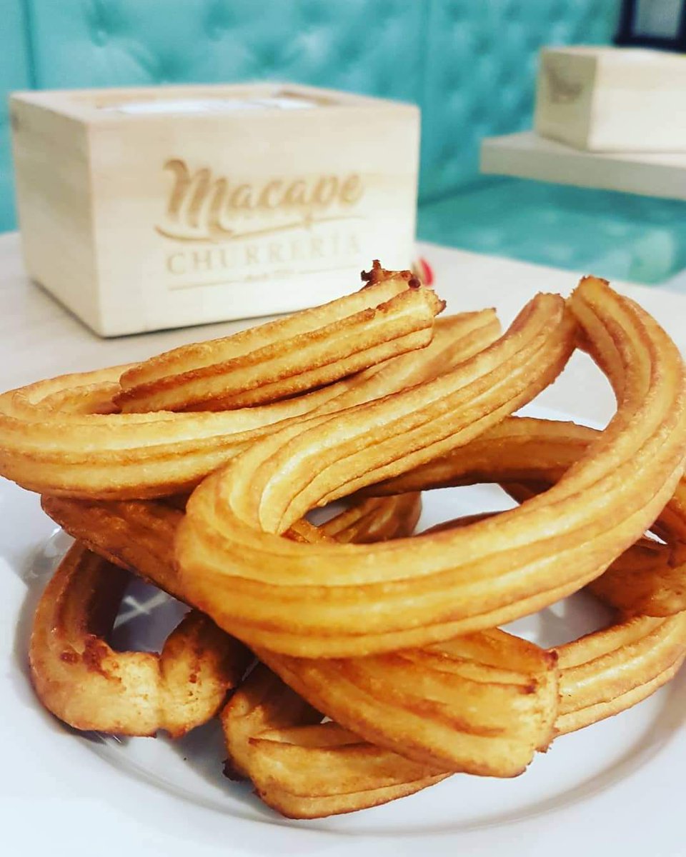 Macape1984's tweet photo. ☕ Hola!!! Somos nuevos por aquí! 

🙃 Queríamos petarlo en nuestra primera publicación y al final nos ha salido un churro... 🤦‍♀️

#LaChurreríaBonita ♥️ https://t.co/WNkT8N5fKA