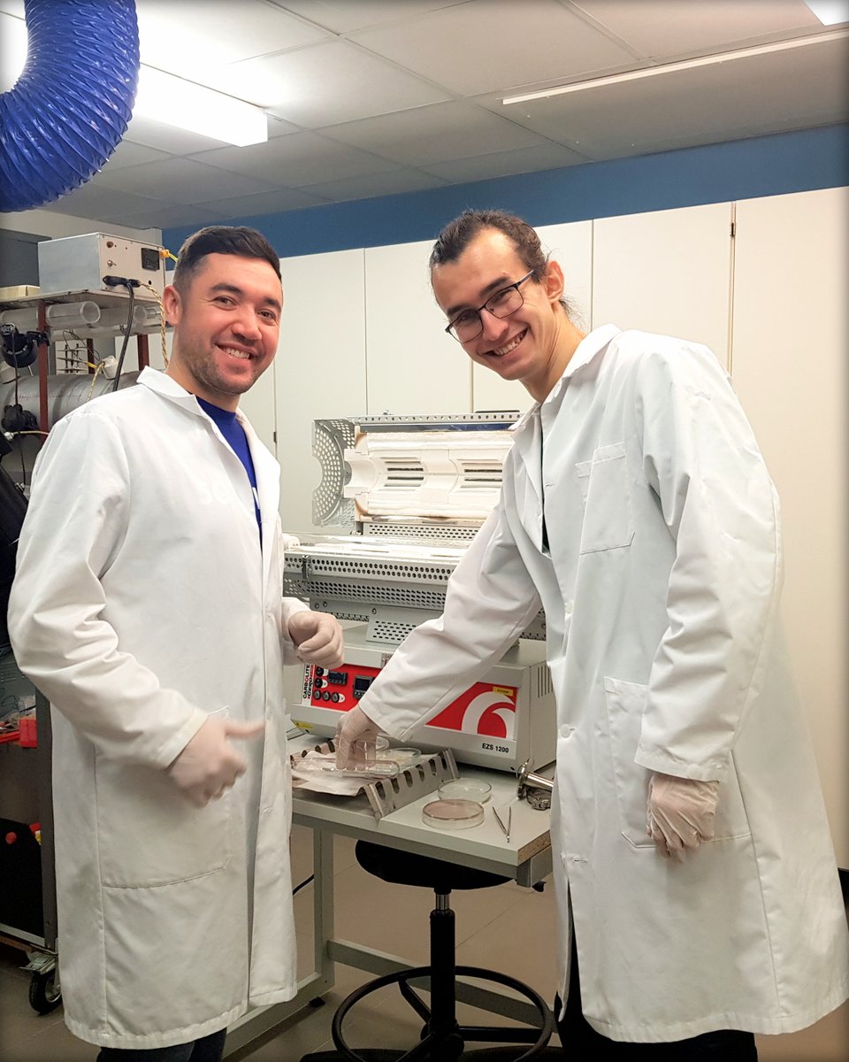 5GSolar's tweet photo. #Teaseralert!
This week #ERAchair project #5GSolar at #LabThinFilmChemTech had a #videoshoot that will be #published #soon. #excitited!
#thankyou Laura Lisete Roosaar and Andri Luup for #amazing #collaboration
#behindthescenes https://t.co/55gbneUqF9