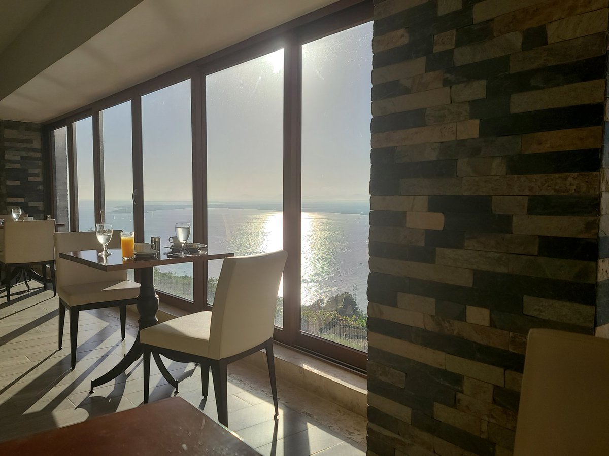 Sunday was a chill day. Hung out at the hotel. #Haiti