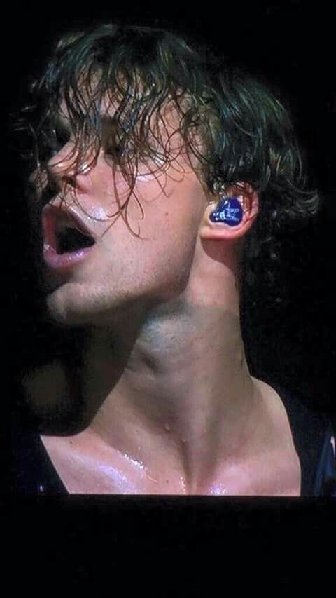 5sos covered in sweat, a thread.