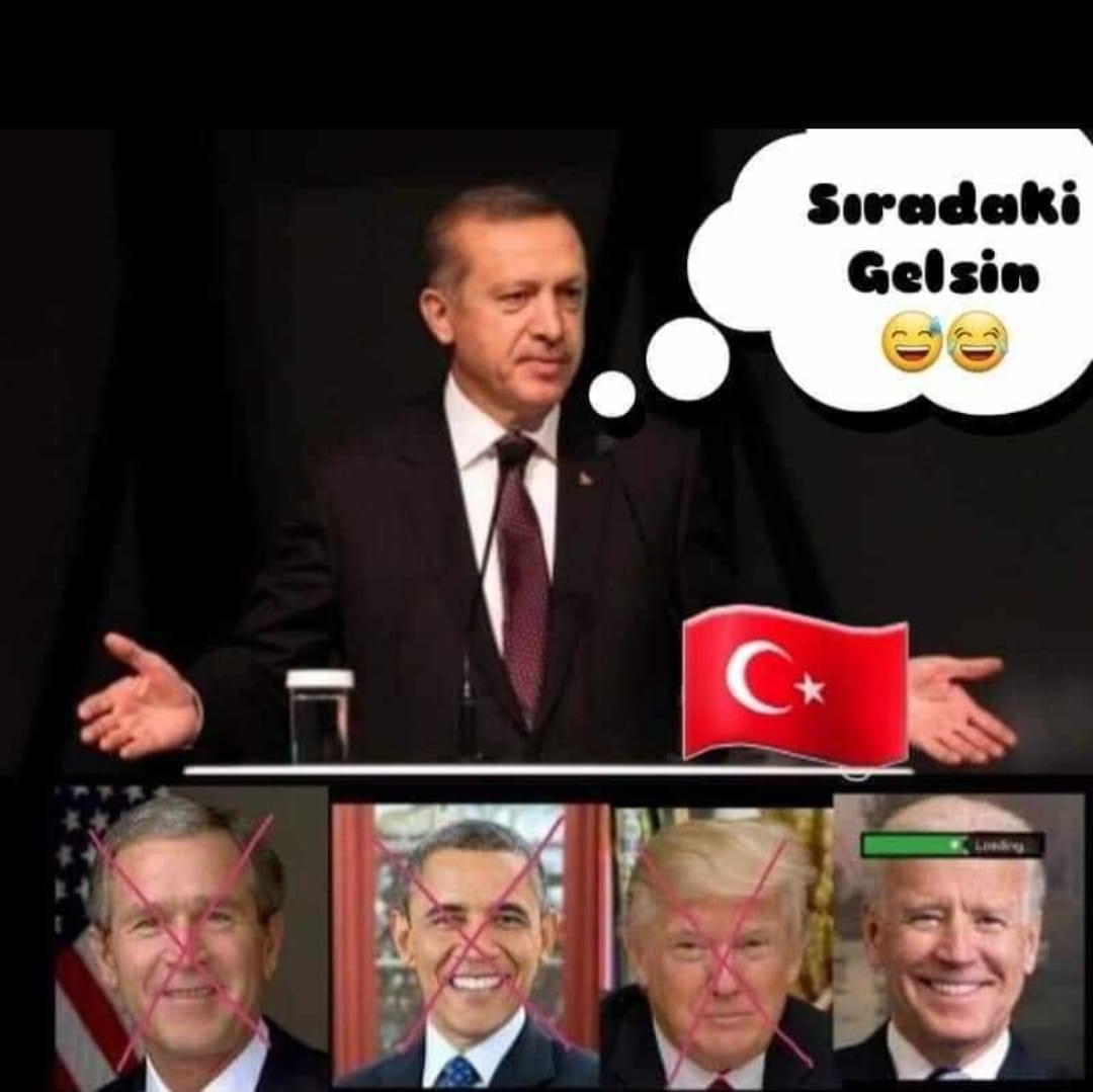 HLALBLR1's tweet photo. #HadsizÖzgürÖzel sadece size değil dünyaya kök söktüren bu yiğit,bu milletin yüreği sesi olmuştur.Chp nin tüm erkeklerini toplasan bir Erdoğan etmez.Siz kendi pisliginizde bogulun tecavüzcüler!!!! https://t.co/5hxcSWsNXq