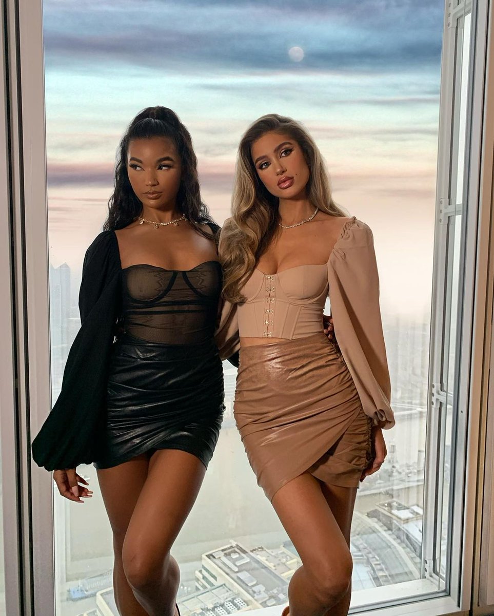 ohpolly's tweet photo. Matching with your bestie has never looked so good ✨

Do you and your fave girls wanna win 2 looks each from our site?! You've all gotta:
⚡️ Follow us
⚡️ Like this post
⚡️ RT this post

Winners will be chosen tonight as an early weekend treat 😘 GO GO GO https://t.co/AjefxhExwu