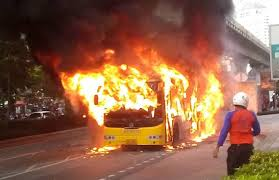 รถเมล์เกาหลีไปสวรรค์ รถเมล์ไทยสายตรงถึงนรก