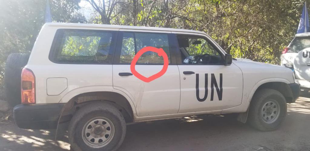 OfficialDGISPR's tweet photo. Indian Army resorted to unprovoked fire in Chirikot Sector of #LOC. Indian troops deliberately targeted a United Nations vehicle with 2 Military Observers on board, enroute to interact with CFV victims in Polas Village in Chirikot Sector. It must be noted that the UN (1/4) https://t.co/9MB0uLpq6d