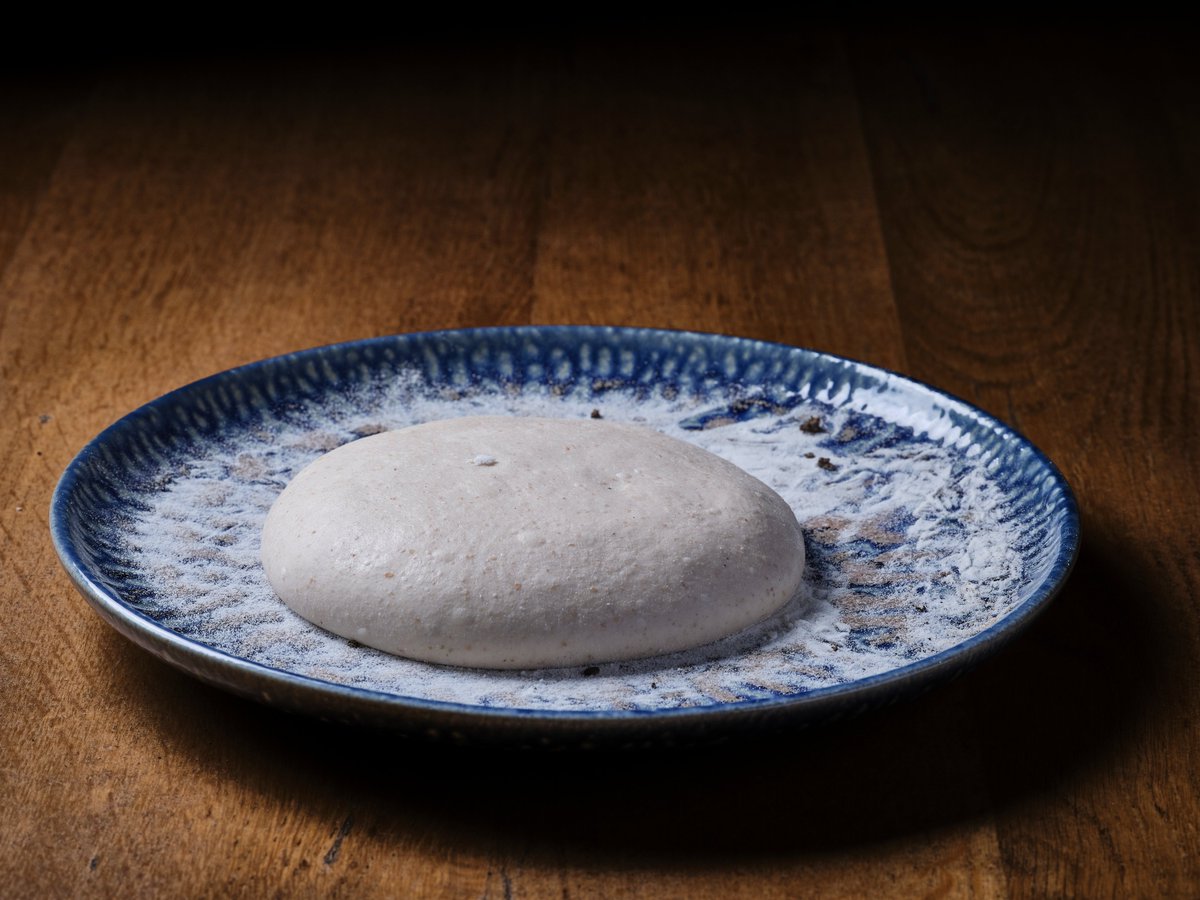 La masa de nuestras pizzas

📌Con el único fermento natural de una masa madre y total ausencia de levaduras químicas

📌Elaborada con las harinas de Moulin De Colagne, procedentes de cultivos ecológicos con una doble molienda

Tras el enlace, + información
fokacha.es/la-pizza-nuest…