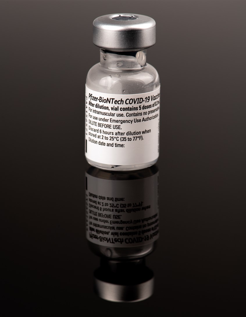 NS_Museum's tweet photo. Hope. This vial contained the first dose of Pfizer-BioNTech COVID-19 vaccine administered in Nova Scotia. Today it was acquired by the Nova Scotia Museum, where it will be preserved in our collections and forever be part of our story. Accession number 2020.9.1 https://t.co/emeEjUU2YF