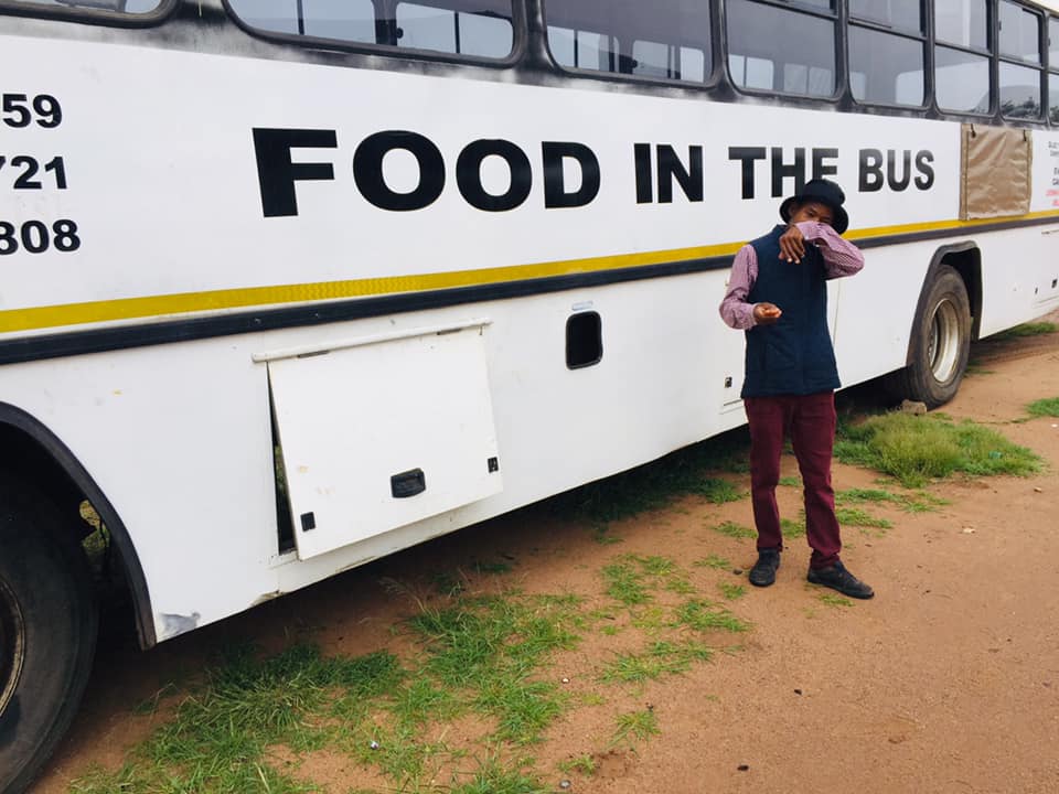 KasiEconomy's tweet image. This young man started a fast food restaurant inside a bus.