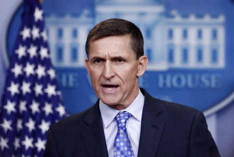 worldnewsdotcom's tweet image. Flynn suggests Trump deploy the military in 'swing states' to 'rerun' the election, soft-pedals #MartialLaw

#COnstitutionalProcess #MichaelFlynn 

article.worldnews.com/view/2020/12/1…