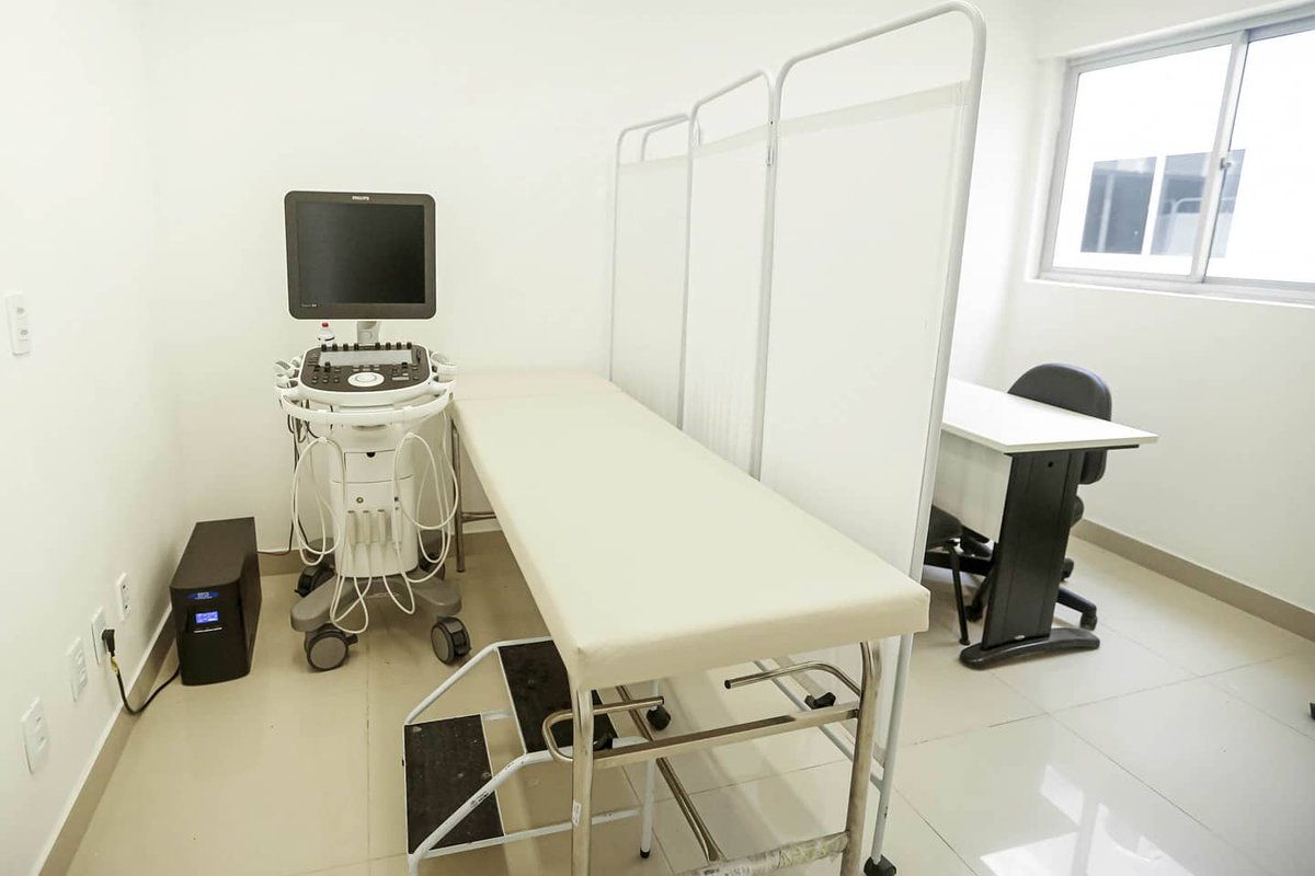 prefrecife's tweet photo. 👉🏾 O equipamento tem capacidade pra realizar, por mês, cerca de oito mil consultas, além de 25 mil exames e diagnósticos. 👩🏽⚕️ Aqui tem atendimento especializado pra quem precisa. Vamo em frente!
📷: Andréa Rêgo Barros/PCR
#UPAE #especialidades #saúde #cuidado #bemestar #recife https://t.co/Ui6lDtH60n