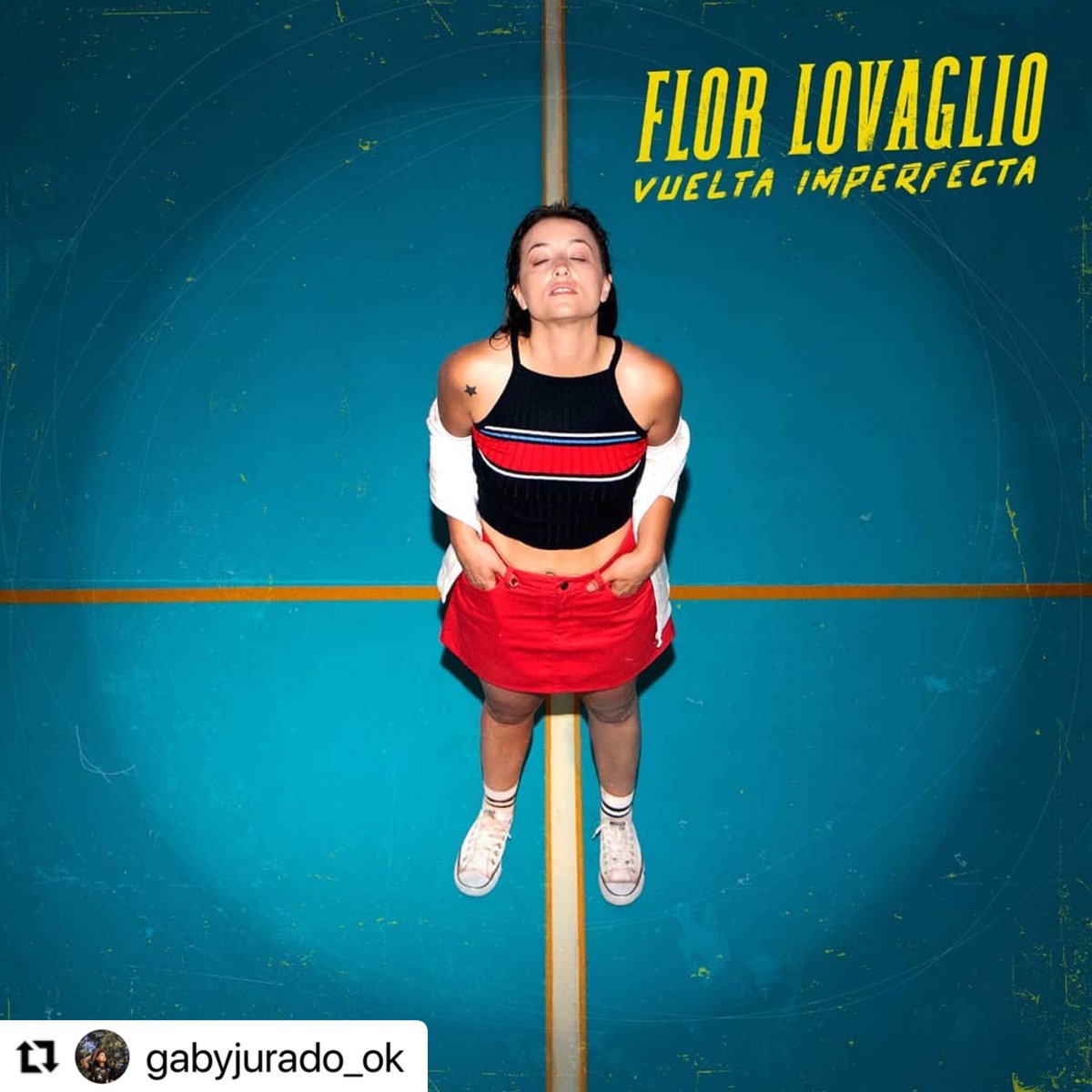 Celinacassi's tweet photo. #Lanzamiento 🚀🎼
@FlorLovagliook presenta “Vuelta Imperfecta” su nuevo single. Flor nos invita a escucharnos a nosotros mismos y así poder vivir la contradicción tan humana como cotidiana. 

Ya disponible en plataformas digitales 🎶⚡️
.
@GabyJurado_ok https://t.co/jZv7fqPAfw