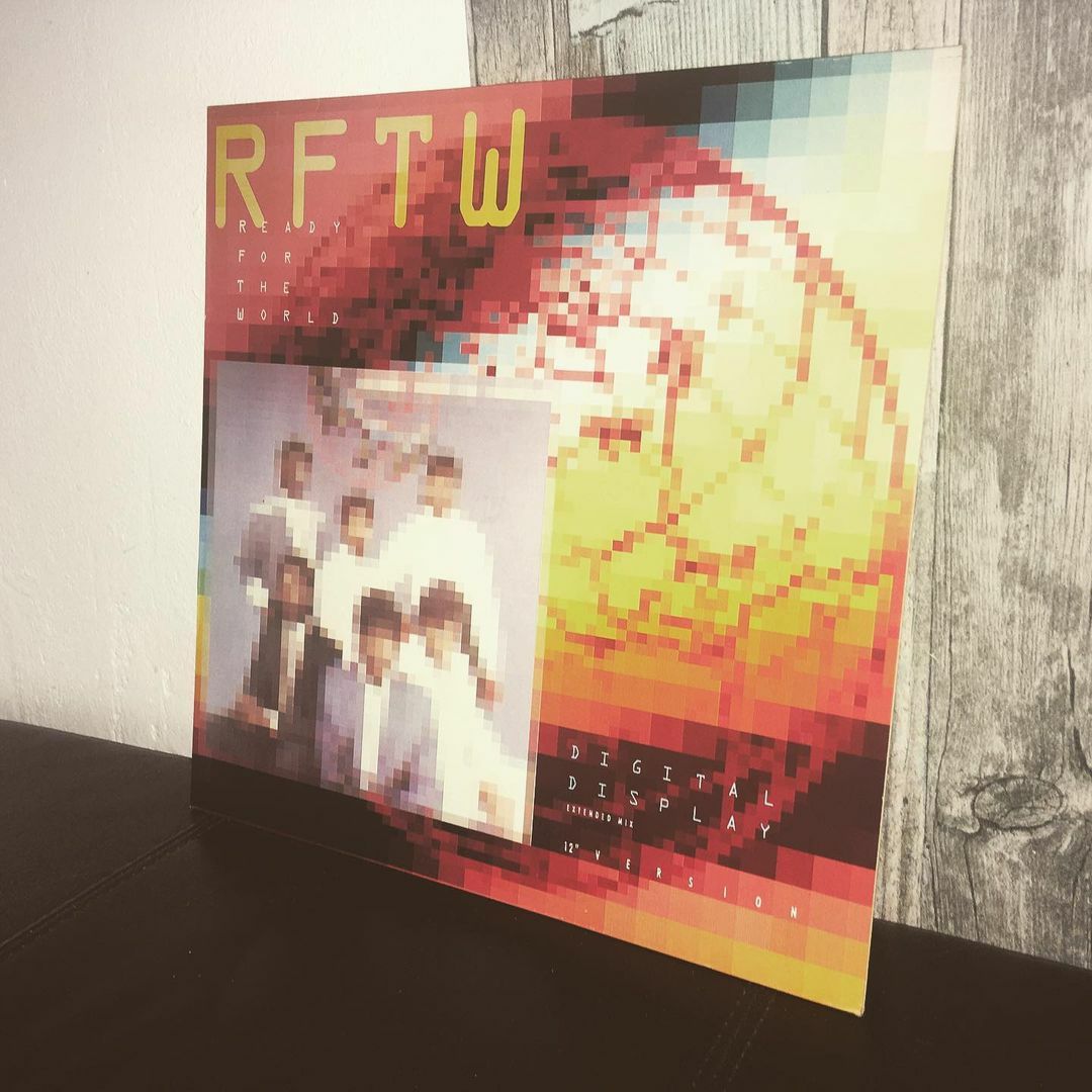 RFTWmusic's tweet photo. We haven't seen this record cover in awhile! Who else has one?
#Repost @baby_universe_80
• • • • • •
#ReadyForTheWorld #RFTW #Princestyle #eightiesforever
#digitaldisplay #flashback #record https://t.co/R5Alu6UIvv