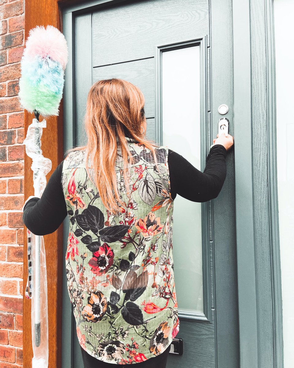 We've had a busy day cleaning our properties ready for our guests to arrive this weekend 🧼🧹🙌