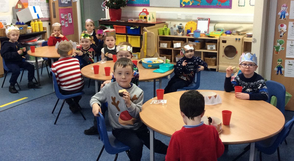 Brambles had a lovely Christmas dinner this week.