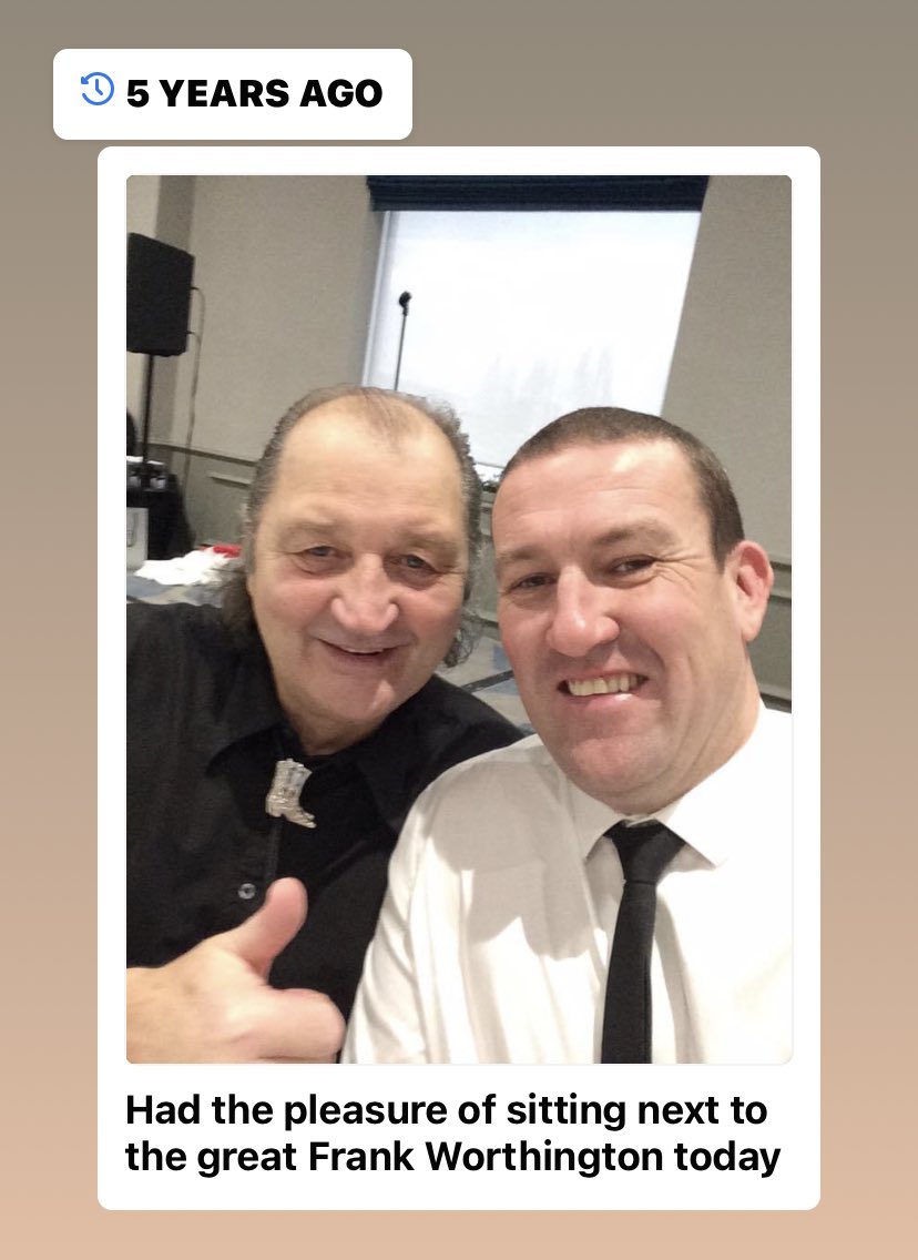 bignorms's tweet image. What a man , 5yrs ago I was speaking at Leeds Utd and the great frank worthington was sat next to me as guest of honour