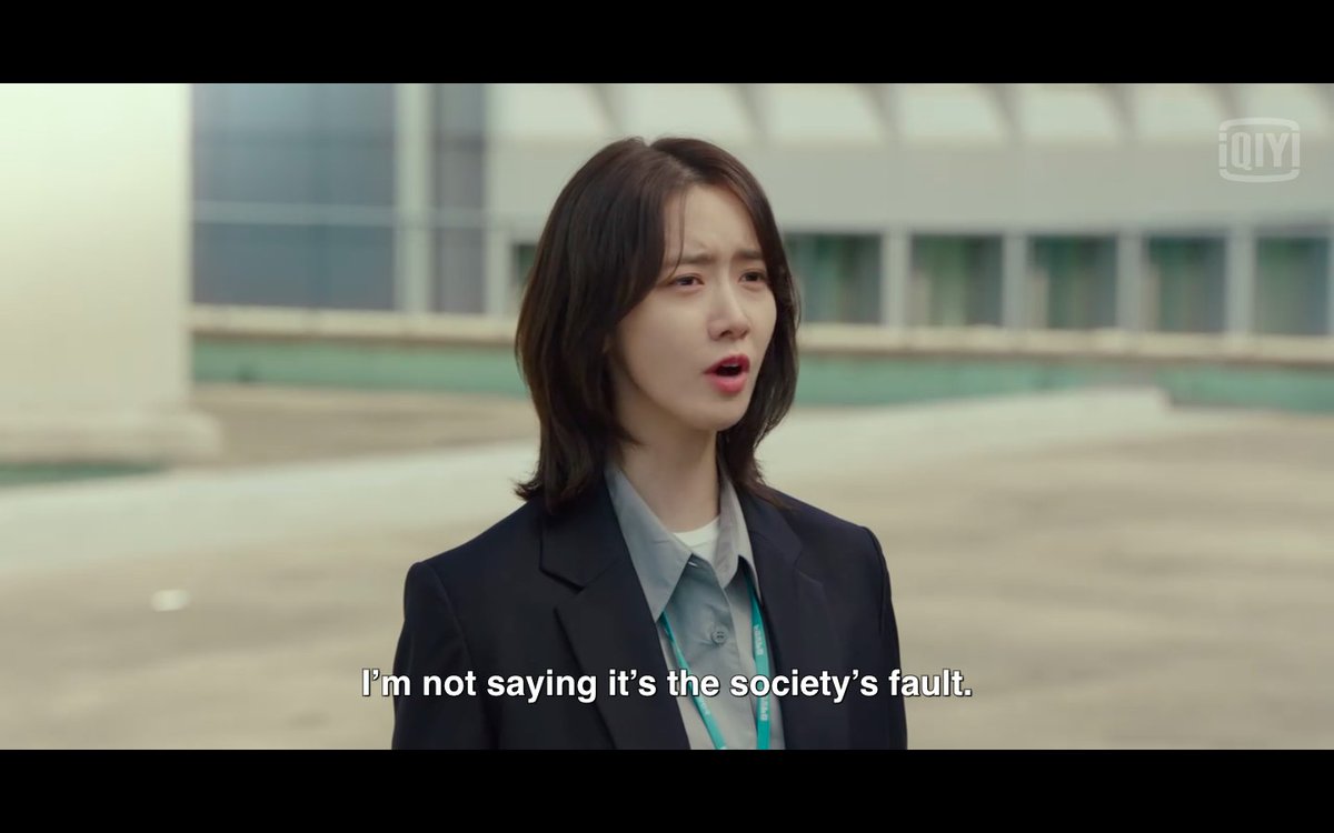  #Hush  #HushEp3 Mbak Jisoo, di sini kuacungi jempol untuk instingmu. Memang bener ada yg salah kok. Aku yakin banget itu, ayo Mbak semangat investigasinya. 