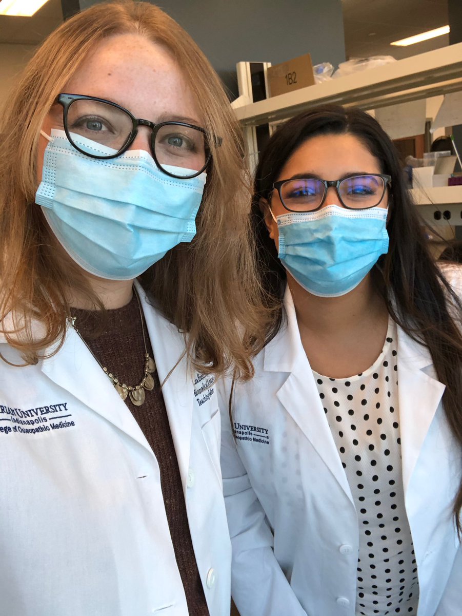 DrJuliaHum's tweet photo. These two #HumLab &amp; @bmresgroup grad students rocked their first research committee meetings this week 🥳 @Jordan_Matz &amp; Mariah Castanon

So proud of their hard work &amp; grit during this semester of research mid-pandemic @MUCOM_BioMed

#ProudPI #BMSsuccess #WomenInSTEM https://t.co/AJFflWKobI