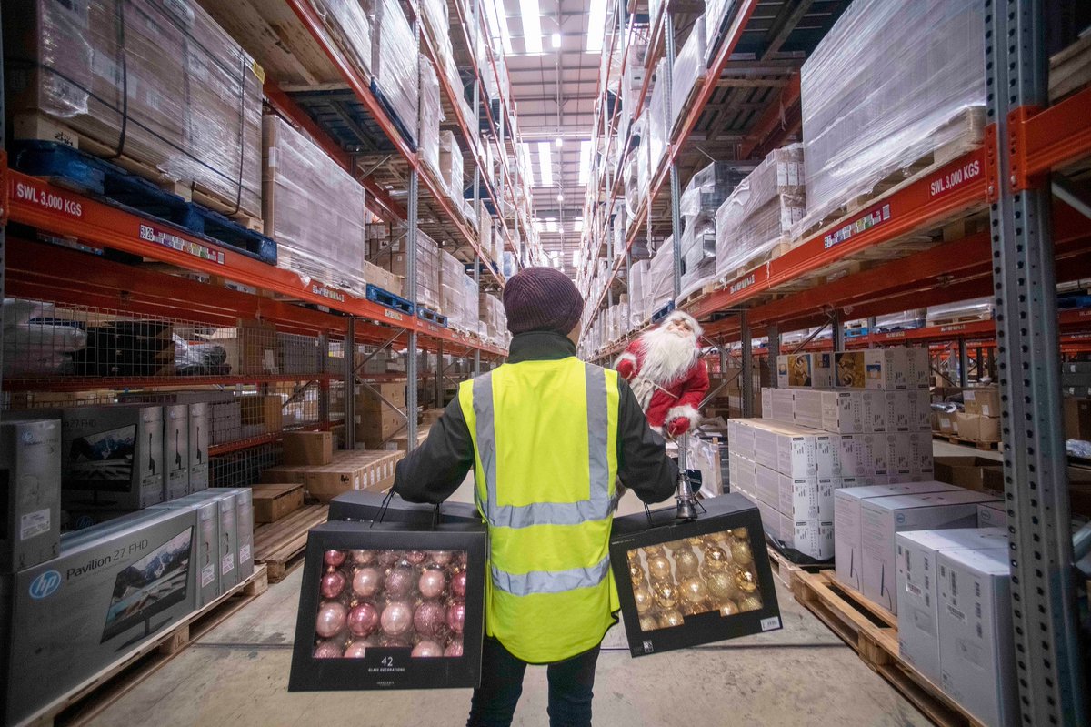 We’ve become one of the first UK businesses to roll out NHS Test &amp; Trace rapid lateral flow #COVID19 testing for our Partners. Testing is voluntary &amp; available at 40 @JLandPartners &amp; Waitrose locations, with capability to test up to 16,000 Partners a week. bit.ly/2KCYfcW