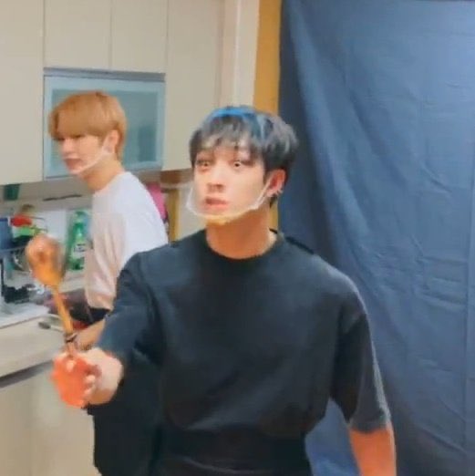 bangchannies's tweet photo. bang chan’s weapon choice has upgraded https://t.co/hyjoFWdVD8