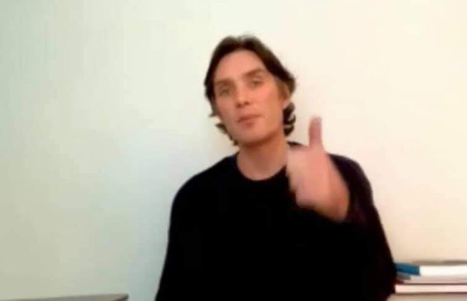 December :I just hope this blurry apparence will not be our last sight of  #CillianMurphy this year