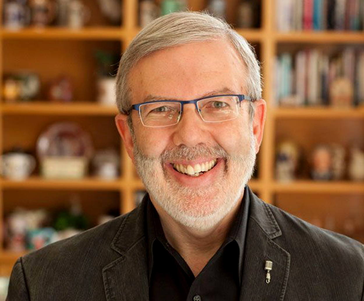 Good morning! Happy birthday, Leonard Maltin! 