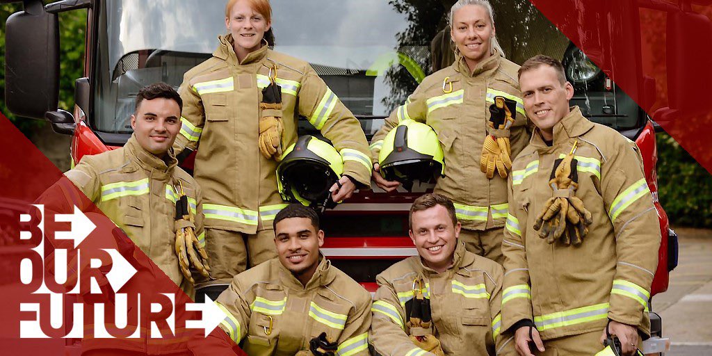 Hoddesdon_Fire's tweet photo. We are now recruiting on call firefighters at Hoddesdon, we want our applicants to reflect the community we serve. If you want to find out more about what it’s like to be a on call firefighter: 

https://t.co/KPGrYhDID9

#BeOurFuture #JoinOurTeam #hoddesdon #notjustfires https://t.co/Pv9s0uk0jN
