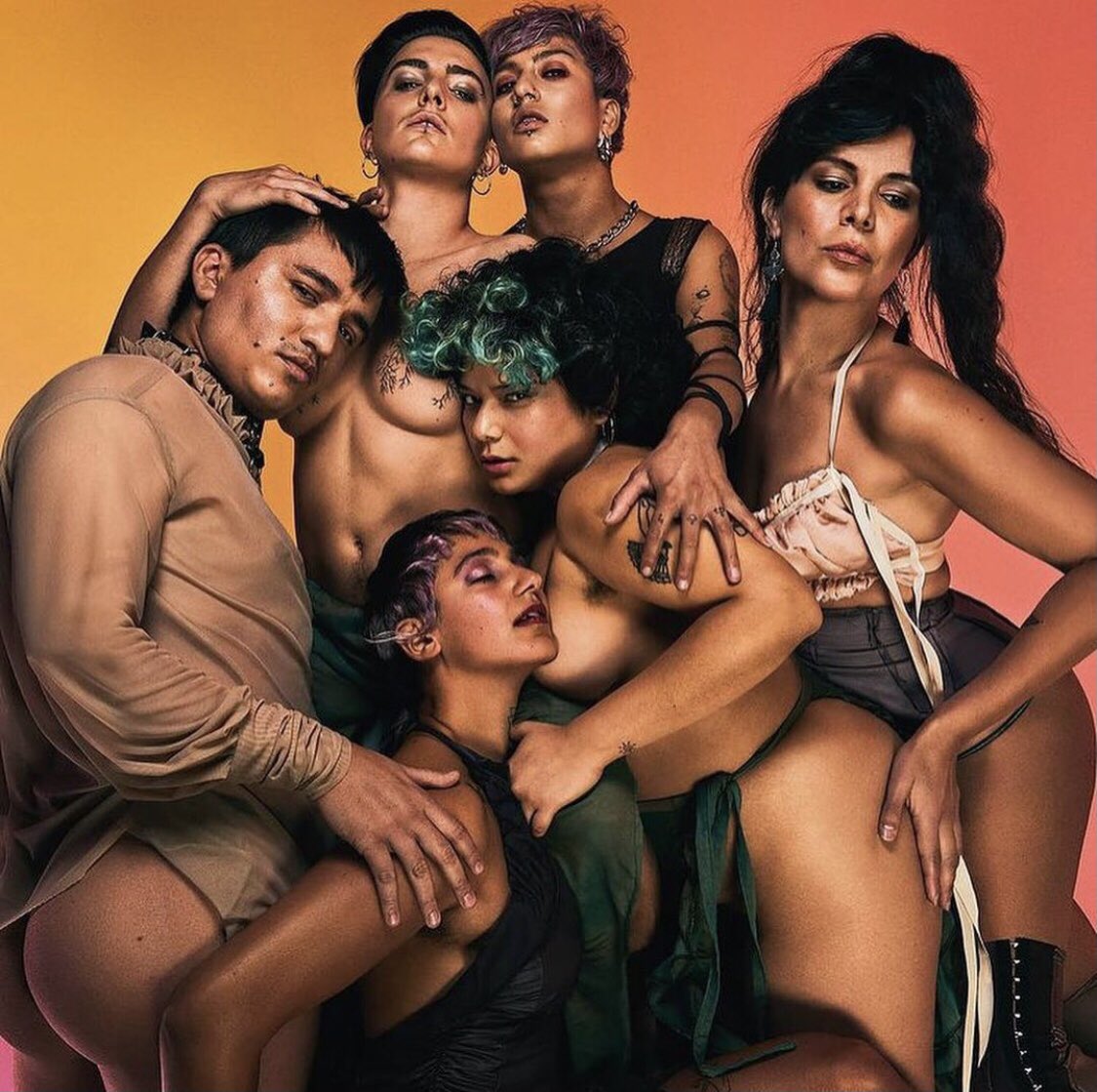 Have you already ordered your #QueerdosCalendar for 2021? The proceeds will be going to our project. ❤️ You can order it from the link in our bio. Thanks so much to everyone who made this calendar happen! 
Pics by Tomás Eyzaguirre