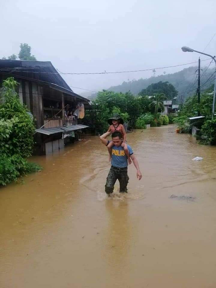 Kuwait_Miho's tweet photo. Pray for Mindanao🙏🙏 https://t.co/VYu3oGbYmX
