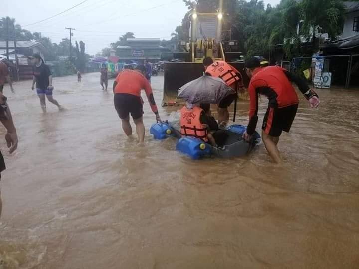 Kuwait_Miho's tweet photo. Pray for Mindanao🙏🙏 https://t.co/VYu3oGbYmX