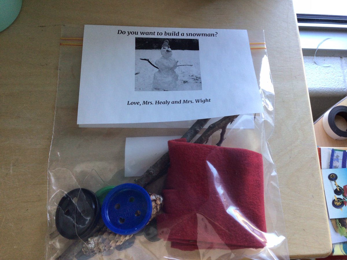 Kinder Room 208 tweet media