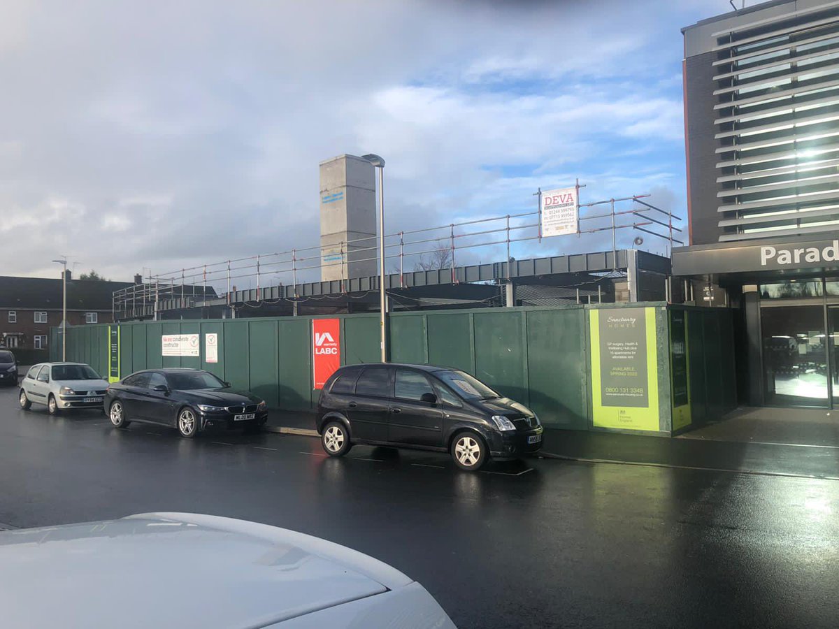 LtdDeva's tweet photo. New Site! Internals and edge protection to the steel frame completed!! We’re excited to get back on site after the new year and see how this one progresses!! #devascaffolding #Construction #newbuild https://t.co/tbt4SqPIbp