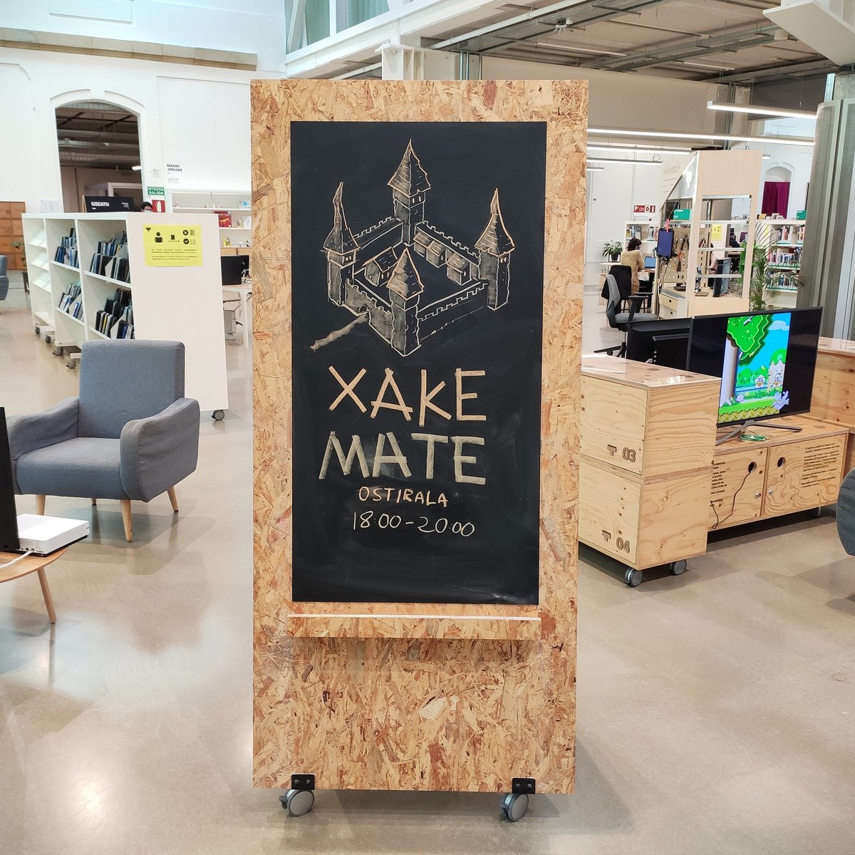TBKmedialab's tweet photo. Esta tarde, desde las 18h en #TBKmedialab, tenemos sesión de #xakemate, que además será la última guiada por Iñaki Vázquez (milesker!) Ven a probar, descubrir y disfrutar los #juegosdemesa con nosotras ¡No te arrepentirás!
#Tabakalera #boardgames #medialab #Donostia https://t.co/NwdwcSVtx6