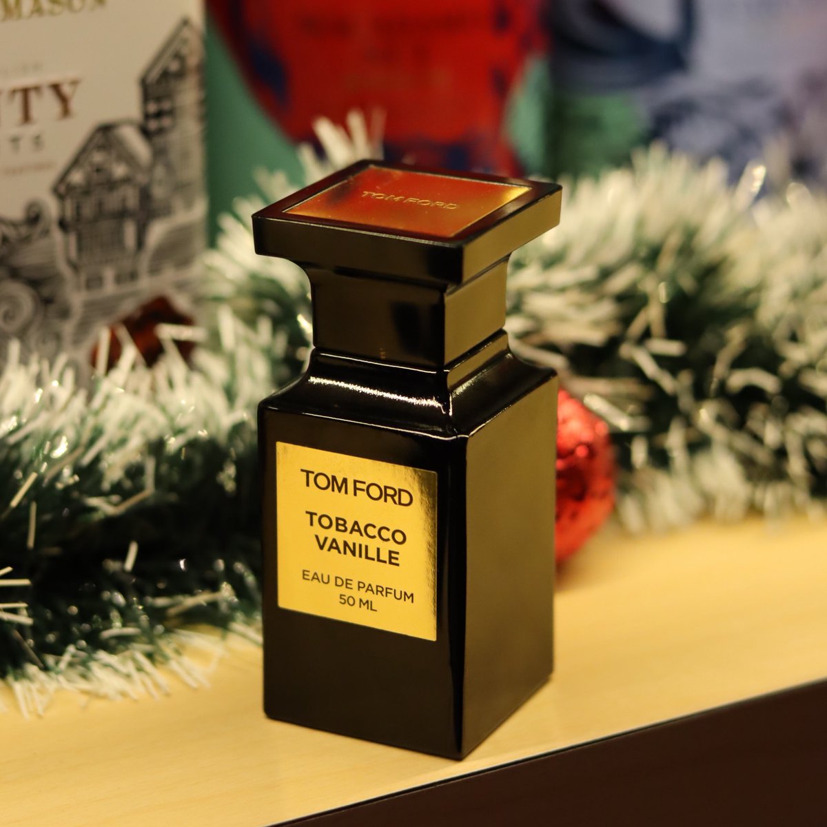 3. TOM FORD TOBACCO VANILLEA well crafted scent by TF. Bau vanilla, tobacco and cloves! Manis and super sexy. Bau ni kira love at the first sight la senang cerita. Performance top notch! RM1000+- for 50mlFull review sini 