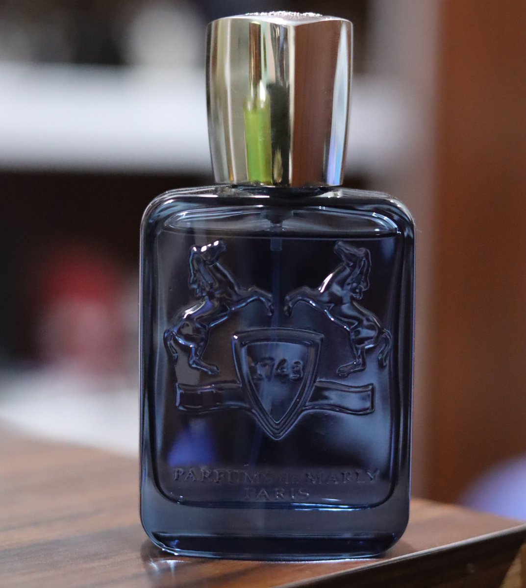 4. PARFUMS DE MARLY SEDLEYThe simplicity of the scent makes it so special! Bau fresh generic in the opening, tp as it mellows down dia ada rosemary yg herbal tu v soothing and vetiver(bau mcm dry kayu) dekat hujung skali. Suitable for Malaysia panas ni RM900+- for 125ml