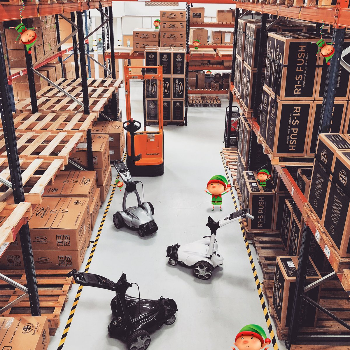 Fancy the chance of winning an R1-S Push trolley? Help us count up the elves which are running riot at Stewart Golf HQ. In order to enter: tell us how many elves you see, like our page and tag three golfing buddies! We will announce the winner on Christmas Eve.