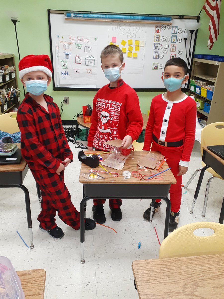 sutton2ndgrade's tweet photo. https://t.co/GIItizyG0C