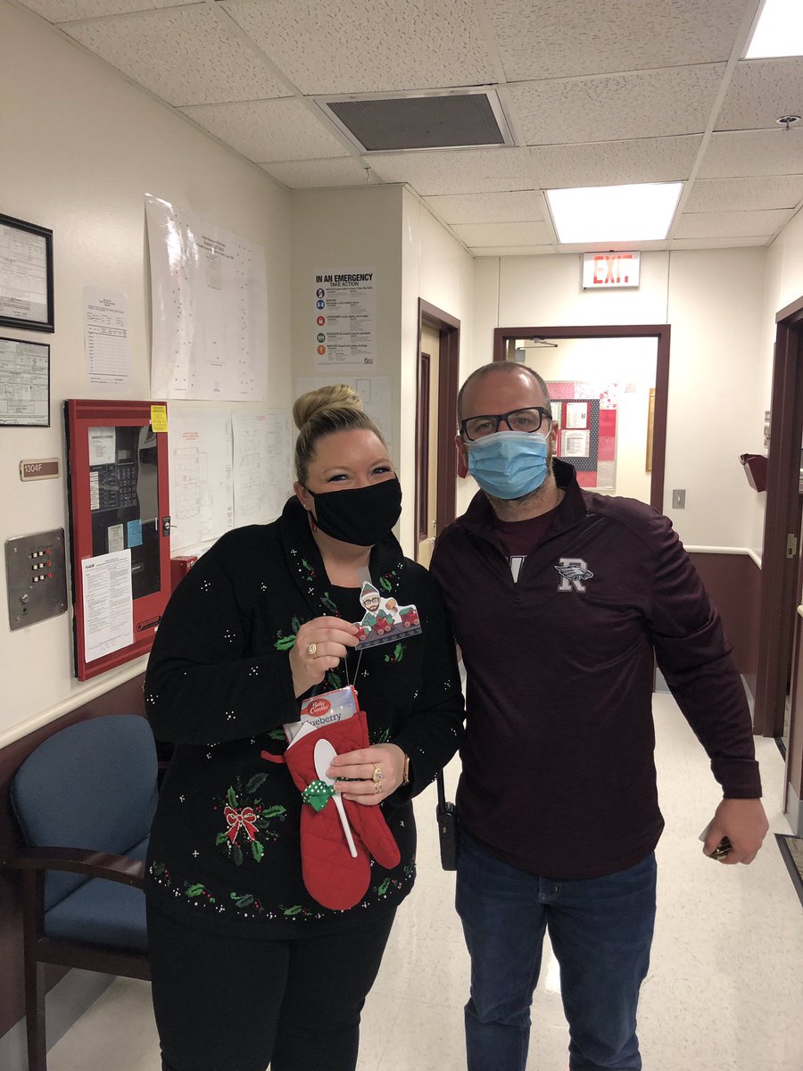 MakidonG's tweet photo. Elf on the shelf! RHS admin spreading some joy. Keep looking RHS peeps. There others out there😊 @DerikHulsebus @BlakeyNet @RHS_Eagles https://t.co/CPRlBL5aij
