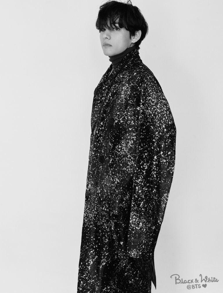 Btsbnw1's tweet photo. "Kidaryo kidaryo"
#RM #Jin #SUGA #JHOPE #JIMIN #V #JUNGKOOK #BTS #esquire #btsbnw #btsimagines #btsedit #btslyrics #ipurpleyou #taehyungedit #taetee #taetaebts #tae #kimtaehyungbts #kimtaehyung #BTSV #sleep #btsesquire #esquiremagazine #taehyung https://t.co/IB1NFqTt72